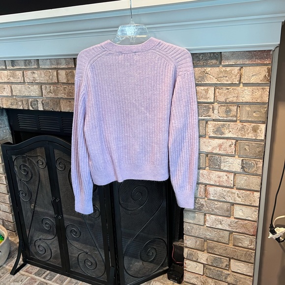 H&M long sleeve rib, acrylic cardigan, light purple, size Medium - Picture 2 of 3